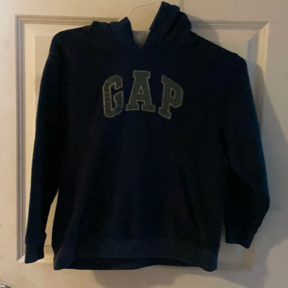 Gap fleece pullover youth medium